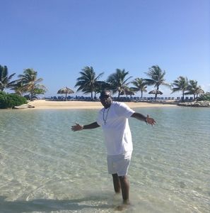 Meet your Posher, Wesley